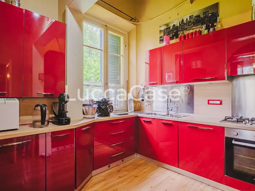 Immagine 41 di Villa in vendita  a Lucca