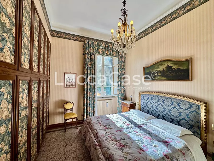 Immagine 20 di Villa in vendita  a Lucca