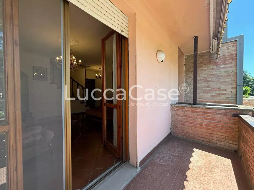 Immagine 3 di Villetta a schiera in affitto  a Capannori