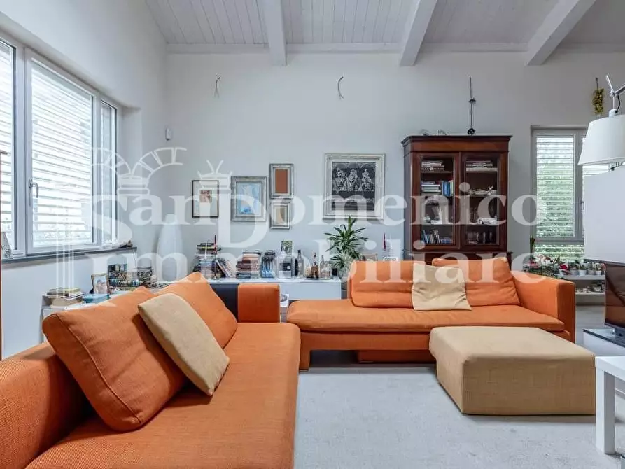 Immagine 2 di Casa indipendente in vendita  a Pisa