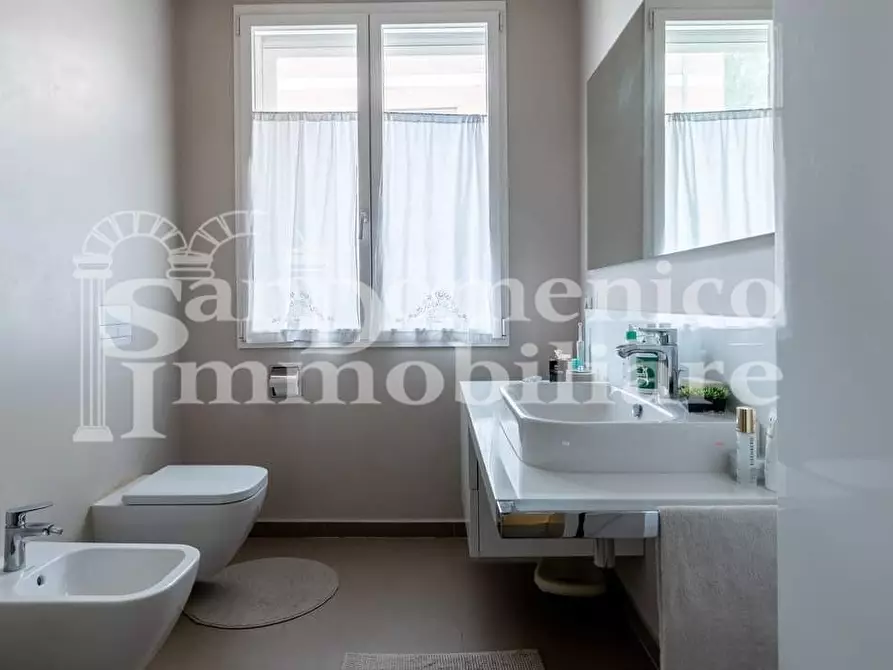 Immagine 16 di Casa indipendente in vendita  a Pisa