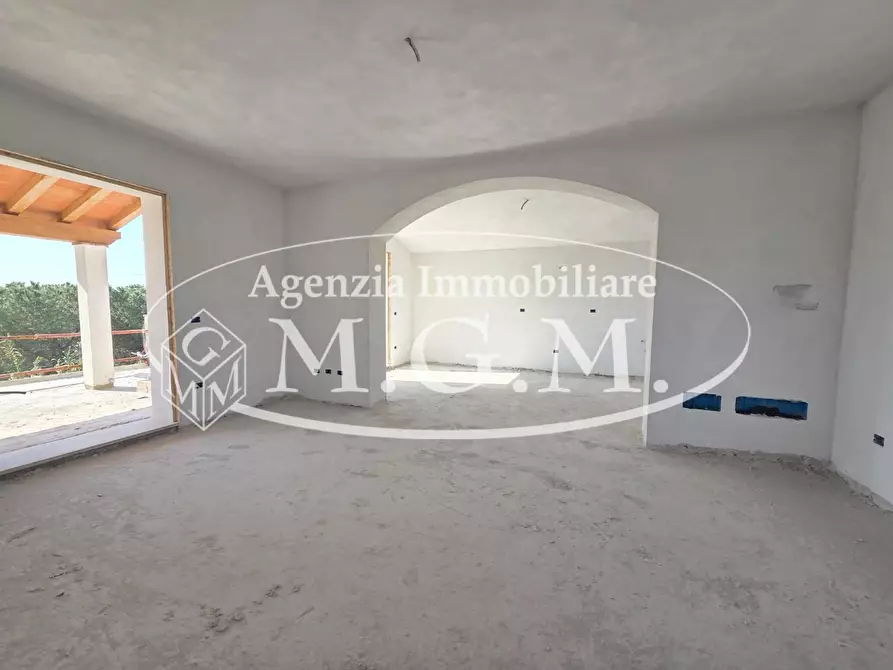 Immagine 3 di Villa in vendita  a Santa Maria A Monte
