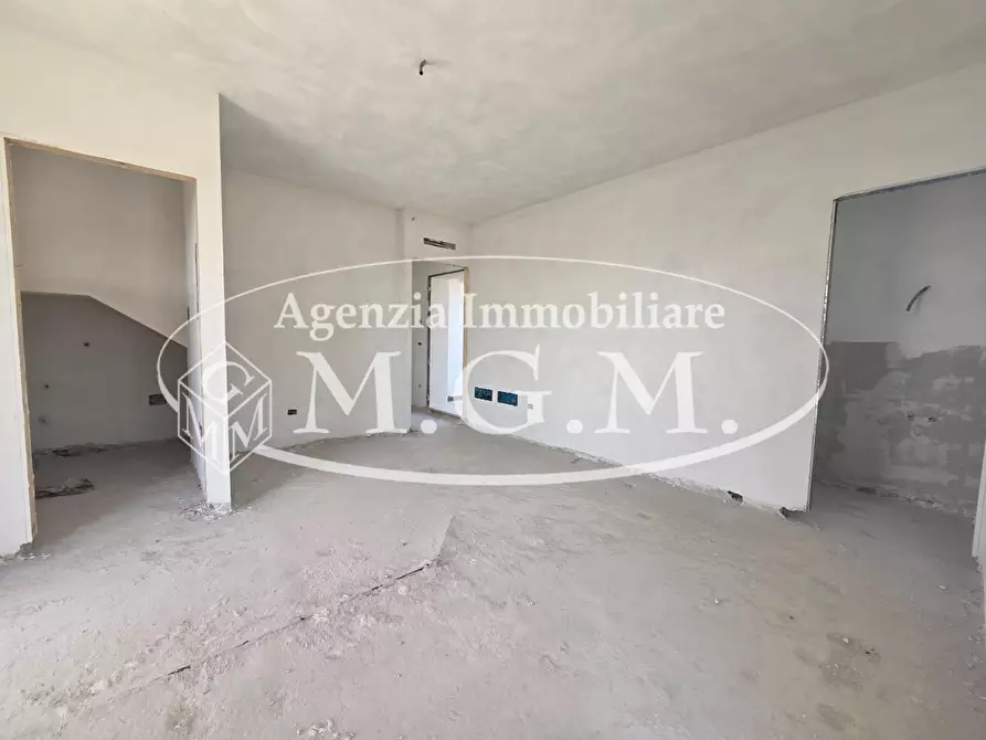 Immagine 16 di Villa in vendita  a Santa Maria A Monte