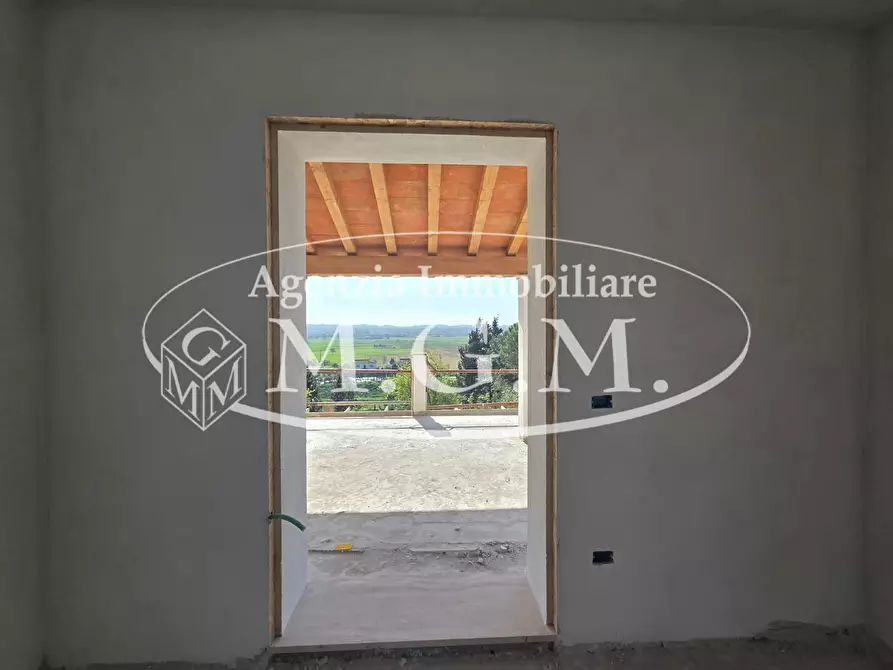 Immagine 12 di Villa in vendita  a Santa Maria A Monte