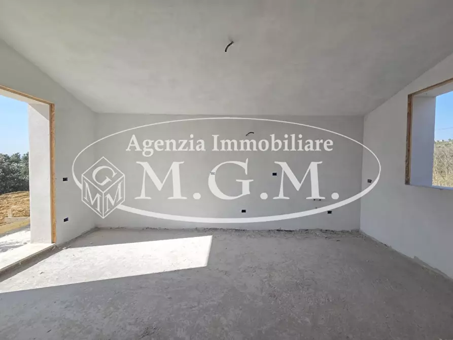 Immagine 4 di Villa in vendita  a Santa Maria A Monte