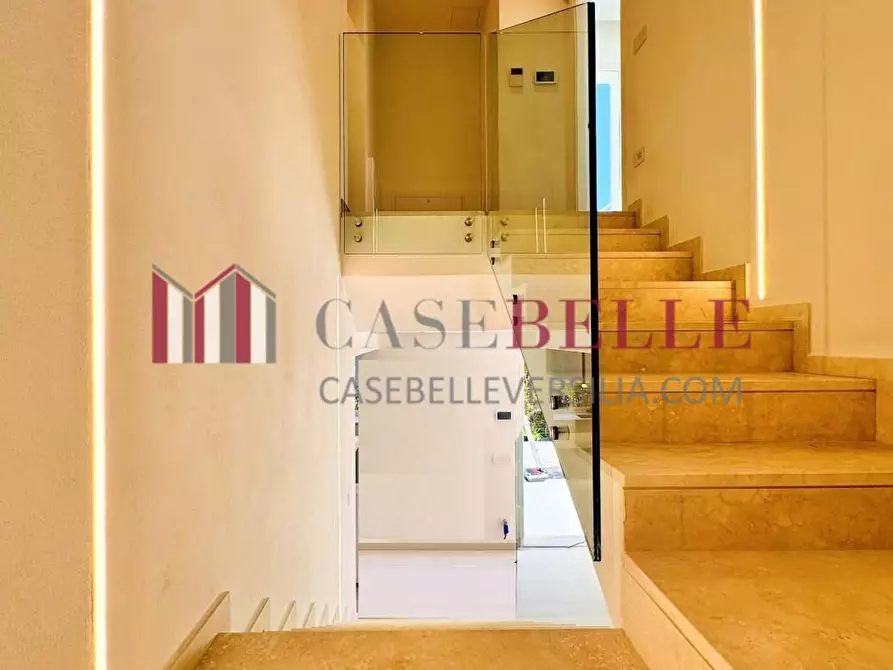 Immagine 56 di Villa in vendita  a Pietrasanta