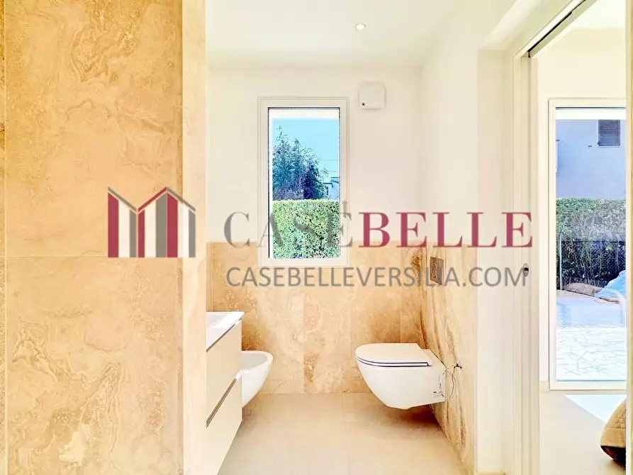 Immagine 20 di Villa in vendita  a Pietrasanta