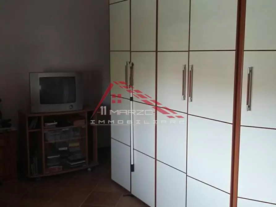 Immagine 12 di Terratetto in vendita  a Cascina