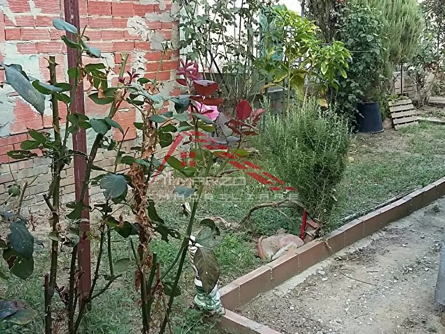 Immagine 16 di Terratetto in vendita  a Cascina