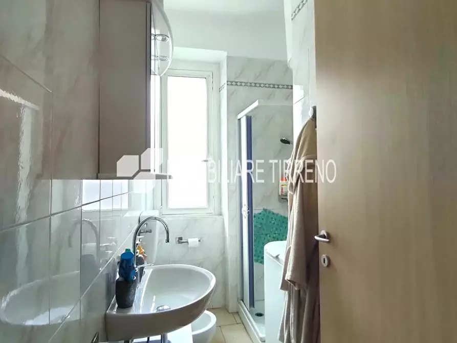 Immagine 6 di Appartamento in vendita  a Massa