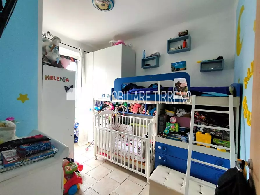 Immagine 5 di Appartamento in vendita  a Massa