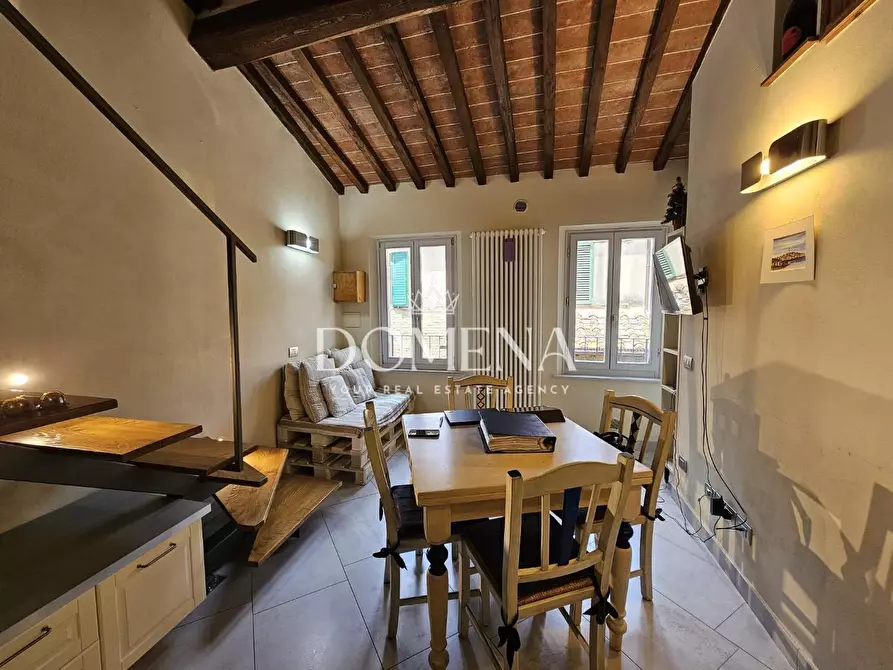 Immagine 7 di Appartamento in vendita  a Siena