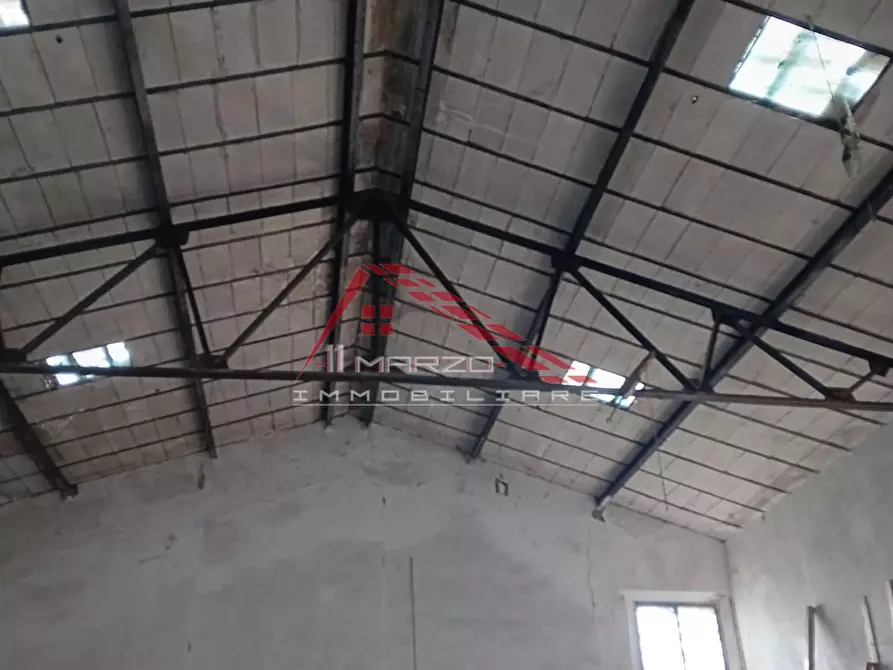 Immagine 4 di Capannone industriale in vendita  a Cascina