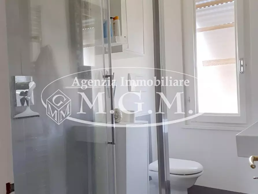 Immagine 11 di Appartamento in vendita  a Pontedera