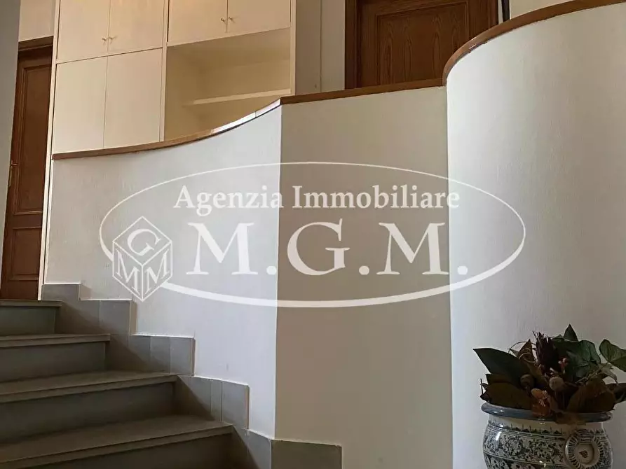 Immagine 25 di Casa colonica in vendita  a Palaia