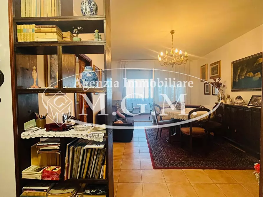 Immagine 4 di Appartamento in affitto  a Cascina