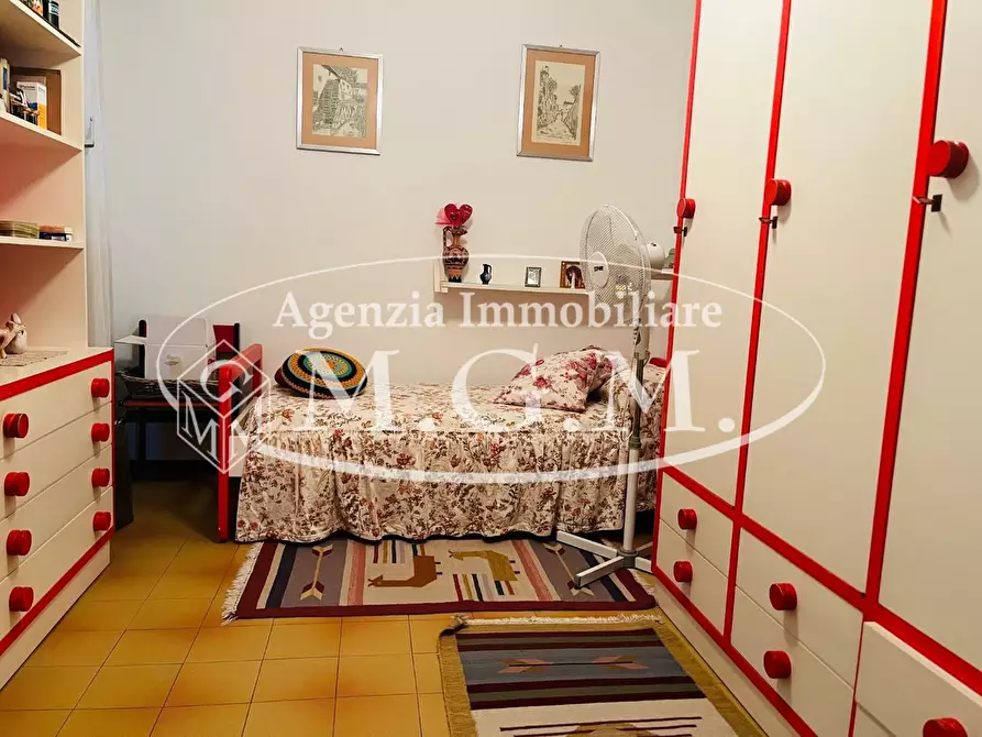 Immagine 17 di Appartamento in affitto  a Cascina