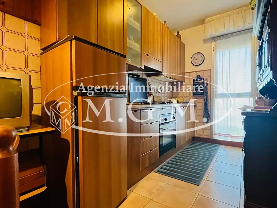 Immagine 8 di Appartamento in affitto  a Cascina