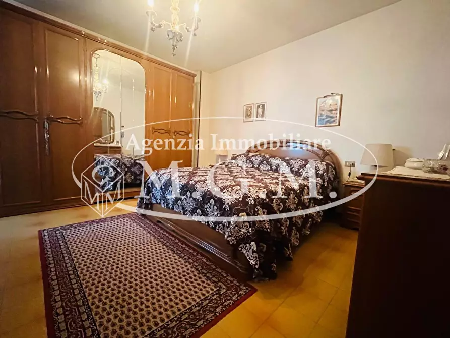 Immagine 21 di Appartamento in affitto  a Cascina