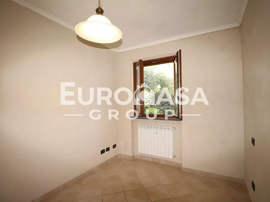 Immagine 9 di Villa in vendita  a Lucca