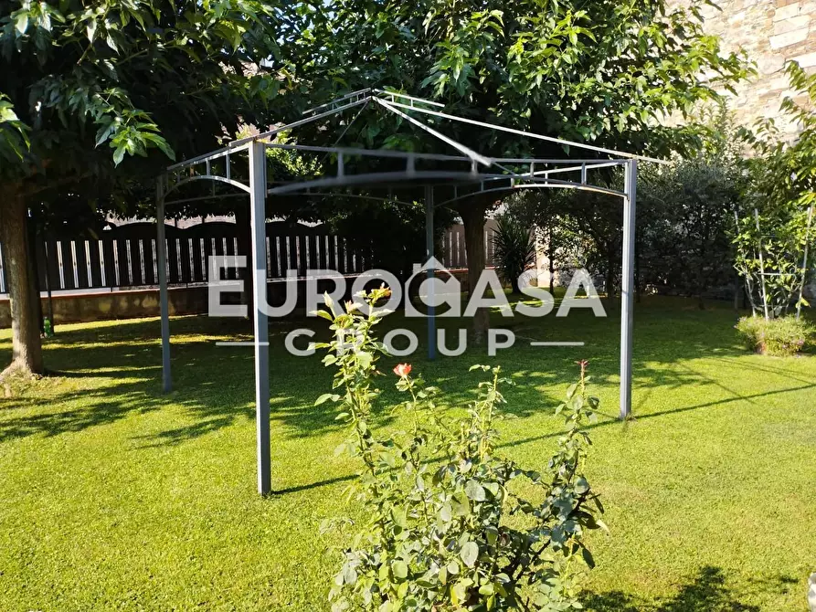 Immagine 64 di Villa in vendita  a Lucca