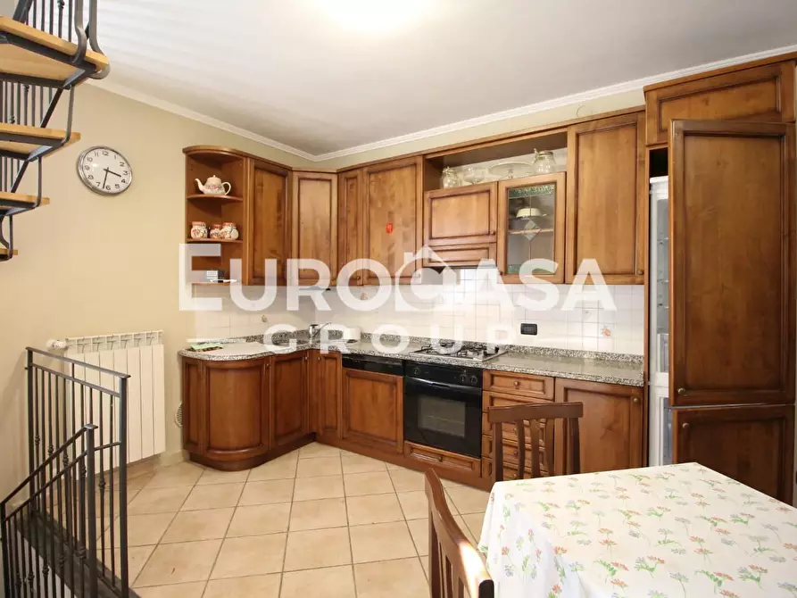 Immagine 30 di Villa in vendita  a Lucca