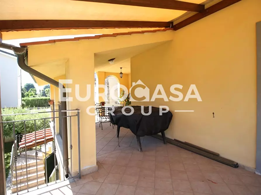 Immagine 24 di Villa in vendita  a Lucca