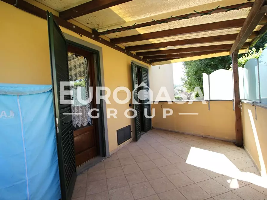 Immagine 51 di Villa in vendita  a Lucca