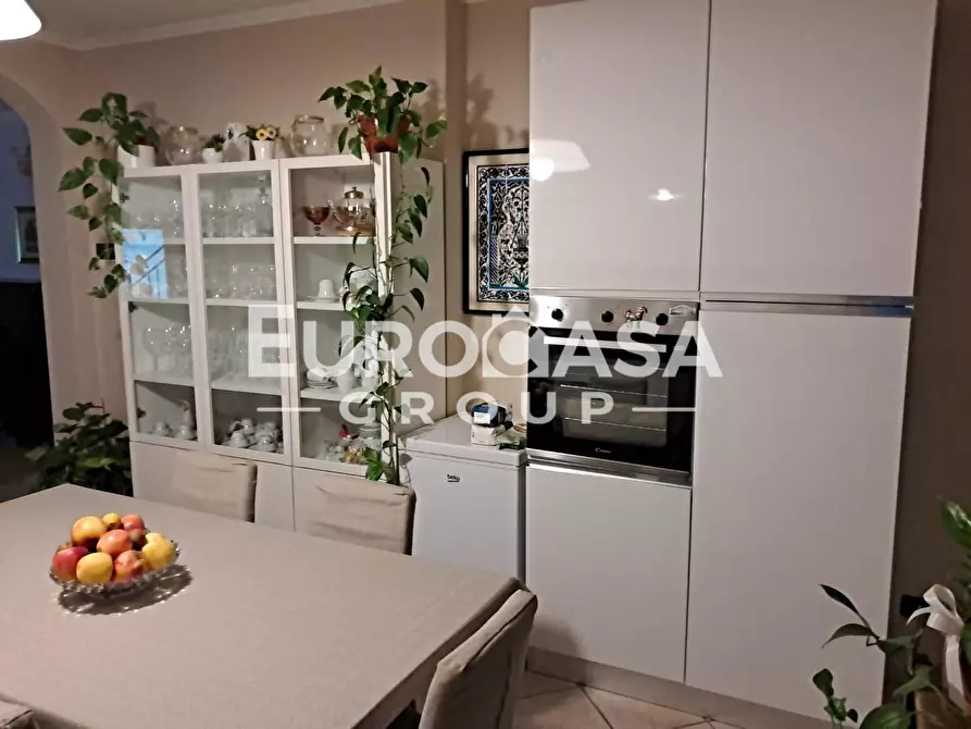 Immagine 60 di Villa in vendita  a Lucca