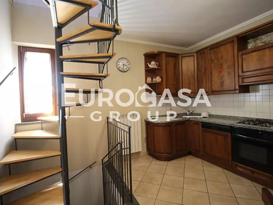 Immagine 31 di Villa in vendita  a Lucca