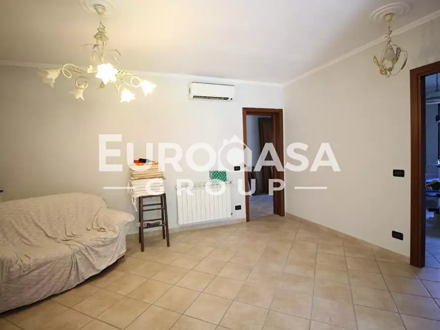 Immagine 23 di Villa in vendita  a Lucca