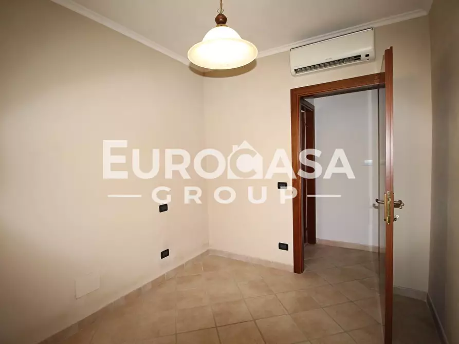 Immagine 7 di Villa in vendita  a Lucca