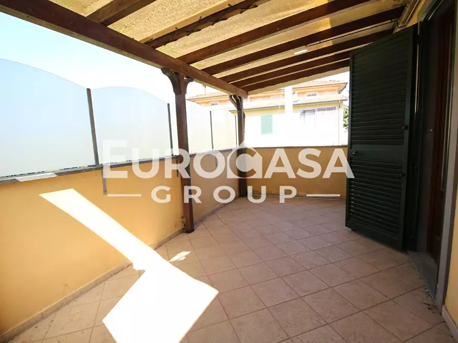 Immagine 48 di Villa in vendita  a Lucca