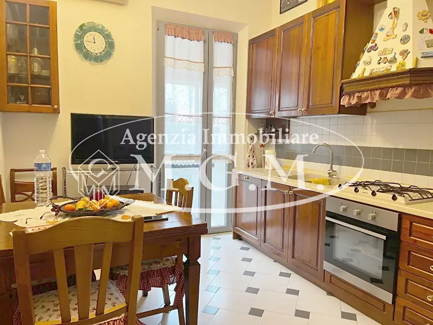 Immagine 3 di Appartamento in vendita  a Pontedera