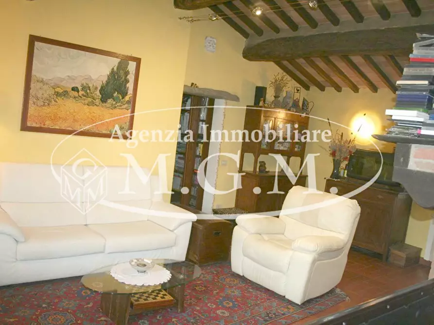 Immagine 12 di Casa semindipendente in vendita  a Pontedera