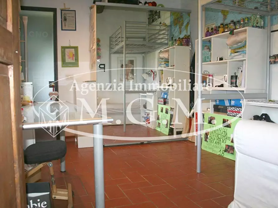 Immagine 33 di Casa semindipendente in vendita  a Pontedera