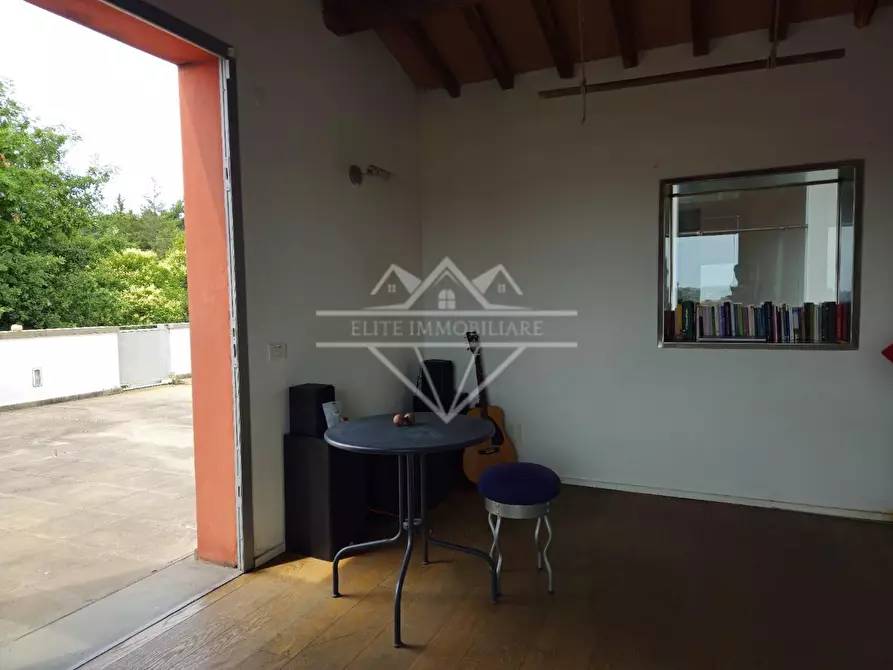 Immagine 52 di Casa indipendente in vendita  a Carrara