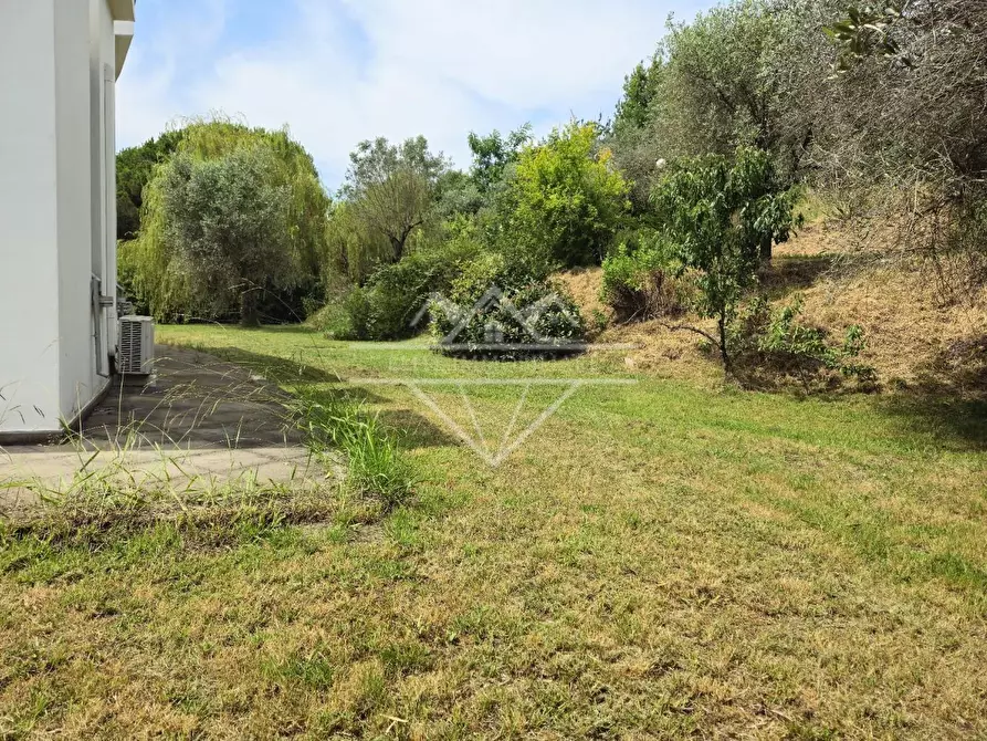 Immagine 66 di Casa indipendente in vendita  a Carrara