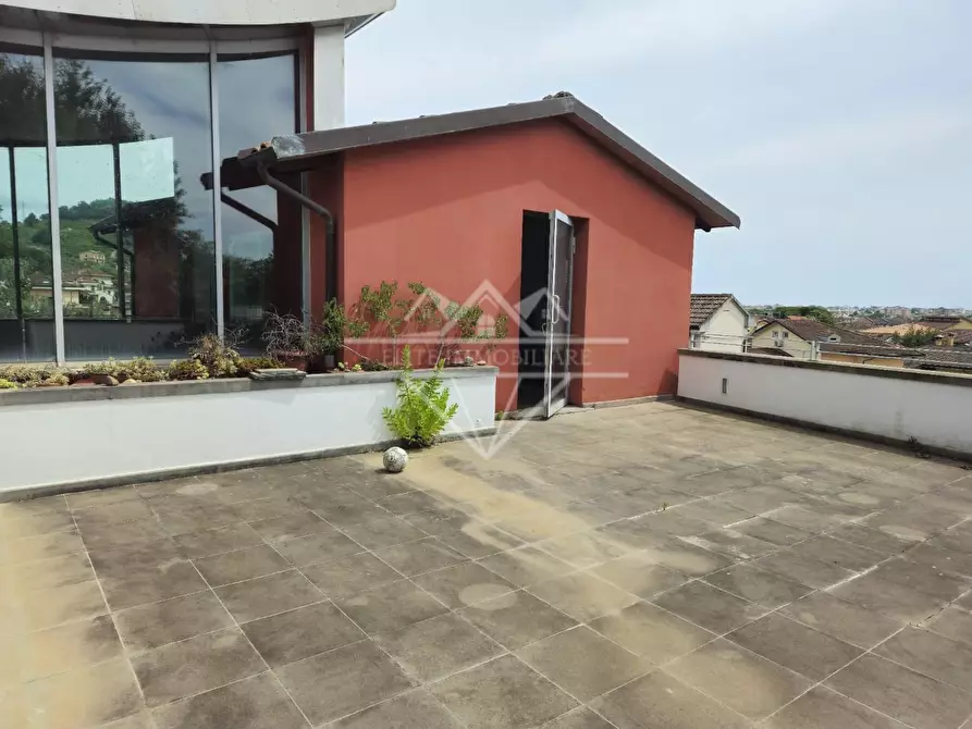 Immagine 55 di Casa indipendente in vendita  a Carrara