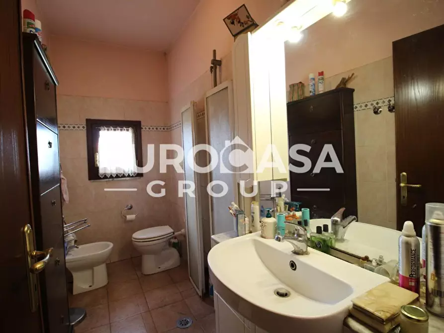 Immagine 11 di Appartamento in vendita  a Pontedera