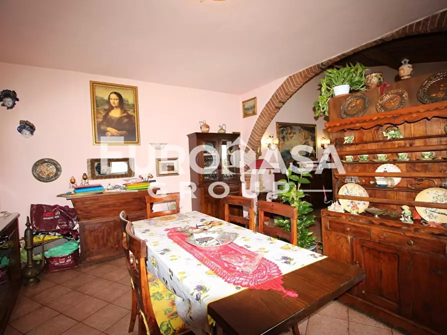 Immagine 22 di Appartamento in vendita  a Pontedera