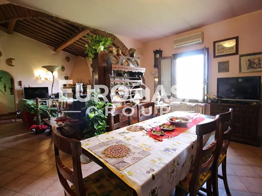 Immagine 7 di Appartamento in vendita  a Pontedera