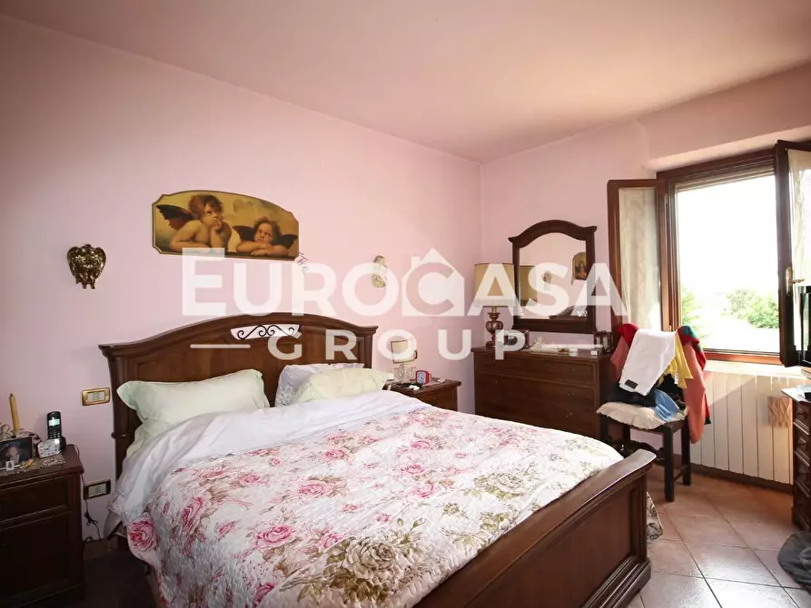 Immagine 20 di Appartamento in vendita  a Pontedera