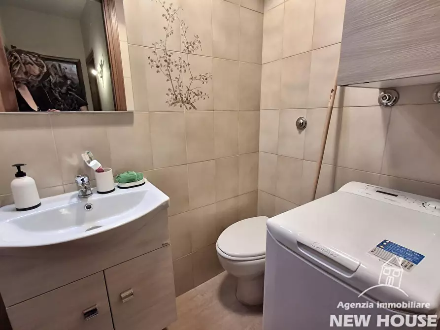 Immagine 9 di Appartamento in vendita  a Pisa