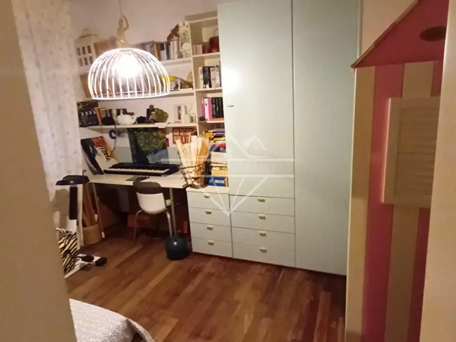 Immagine 21 di Appartamento in vendita  a Carrara