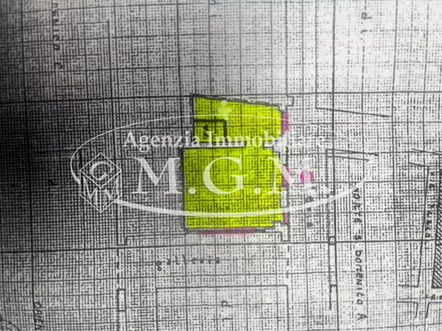 Immagine 12 di Locale commerciale in vendita  a Pisa