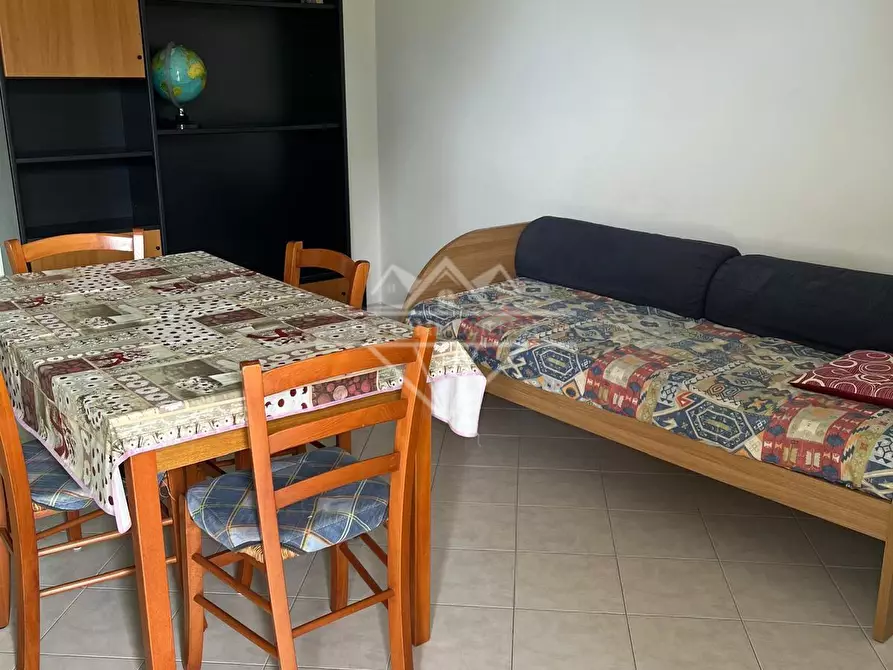 Immagine 4 di Appartamento in affitto  a Massa