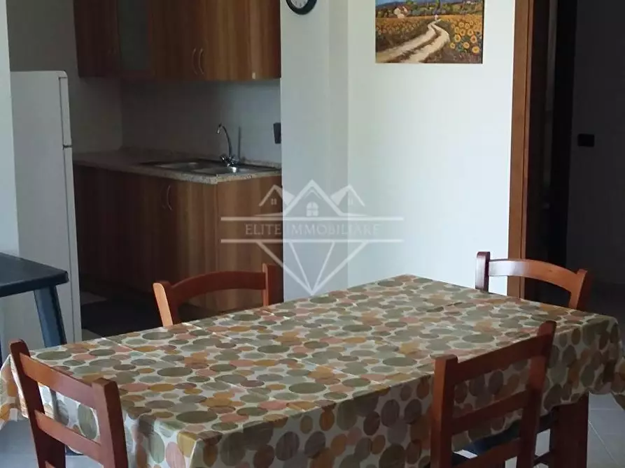 Immagine 3 di Appartamento in affitto  a Massa