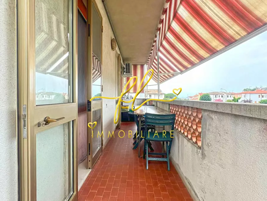 Immagine 4 di Casa bifamiliare in vendita  a Rosignano Marittimo