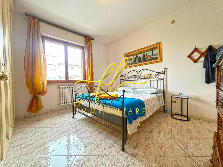 Immagine 11 di Casa bifamiliare in vendita  a Rosignano Marittimo